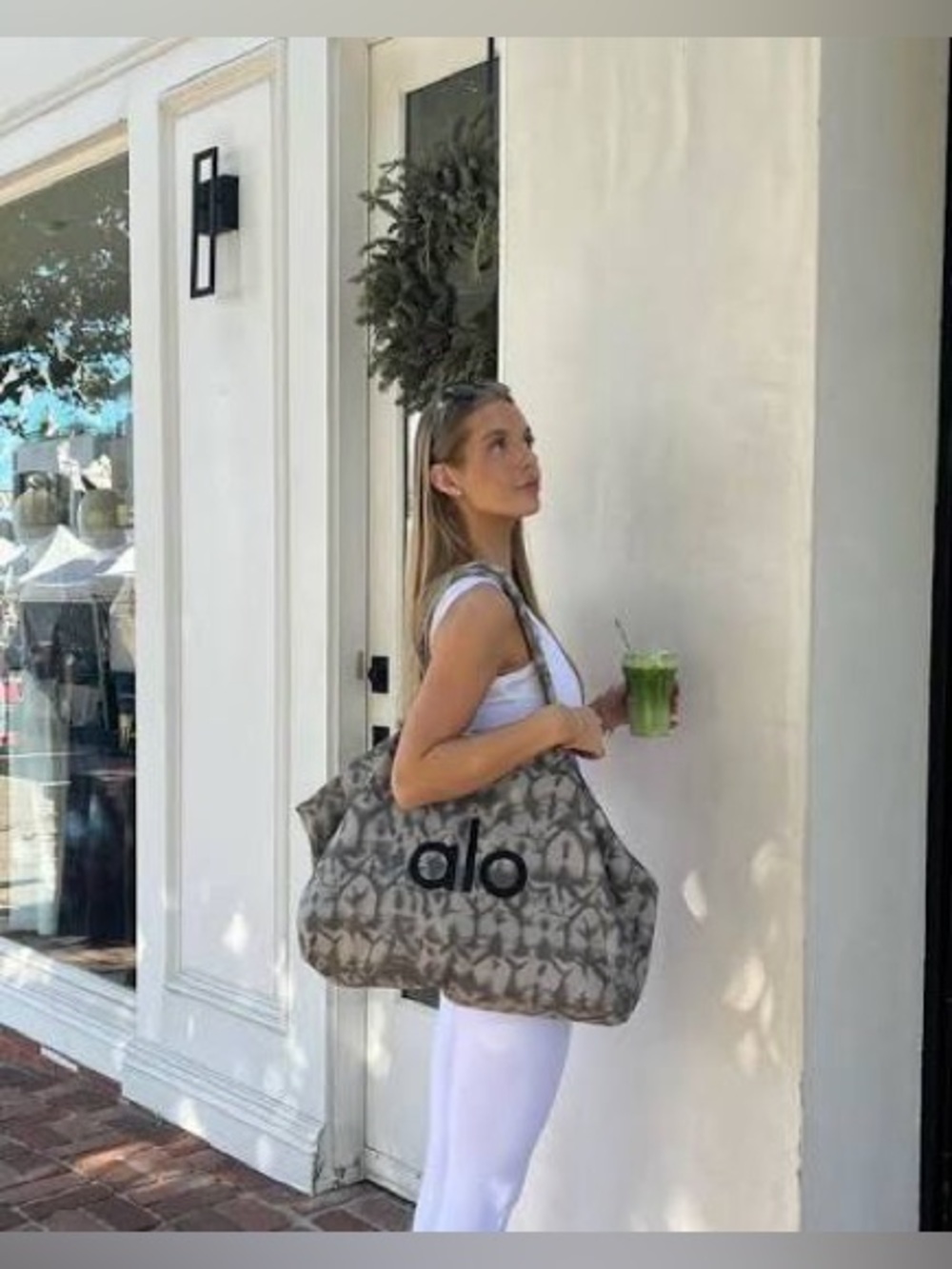 NWT ALO Yoga AUTHENTIC Iconic Gray Tie-Dye Shopper Tote Bag